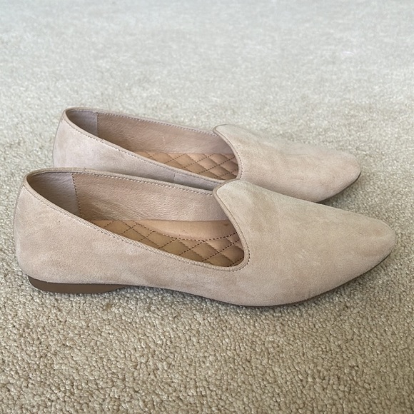 EUC Birdies Flats 🥿 - Picture 2 of 4